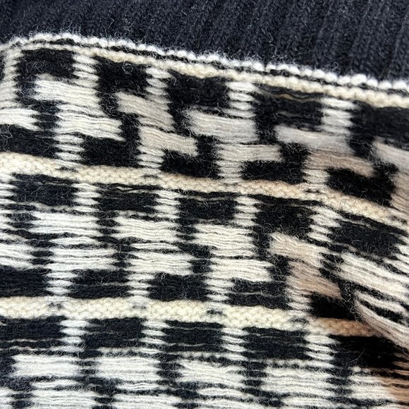 Jillian Jones Black & Cream Houndstooth Mock Neck Lambswool Sweater Size… - Picture 7 of 7